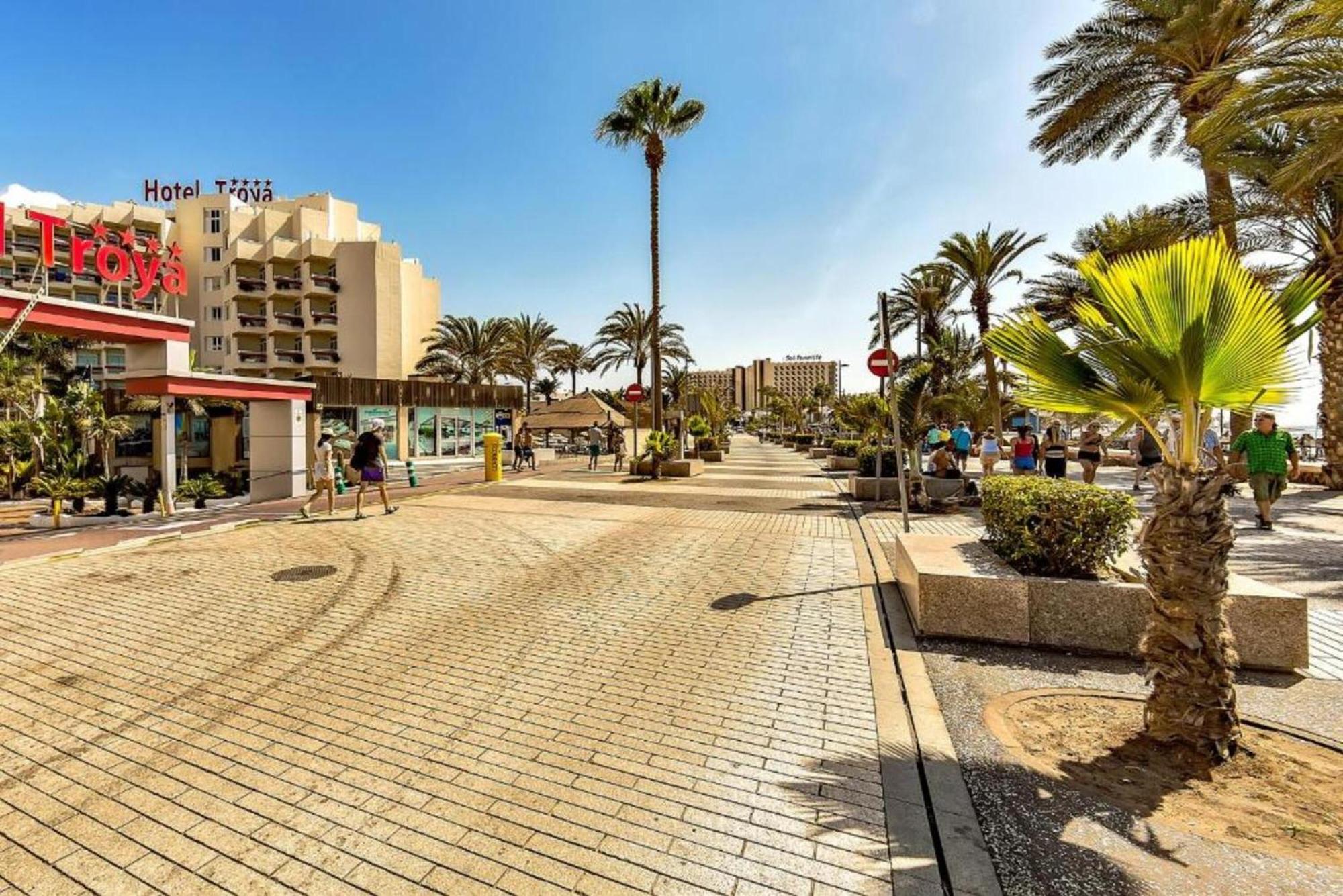 Two Bedroom Apartment In Playa De Las Americas, Free Wifi Extérieur photo